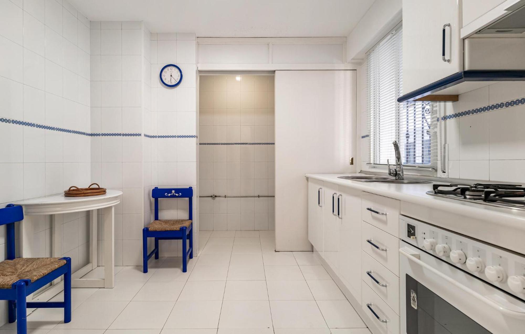 2 Bedroom Lovely In