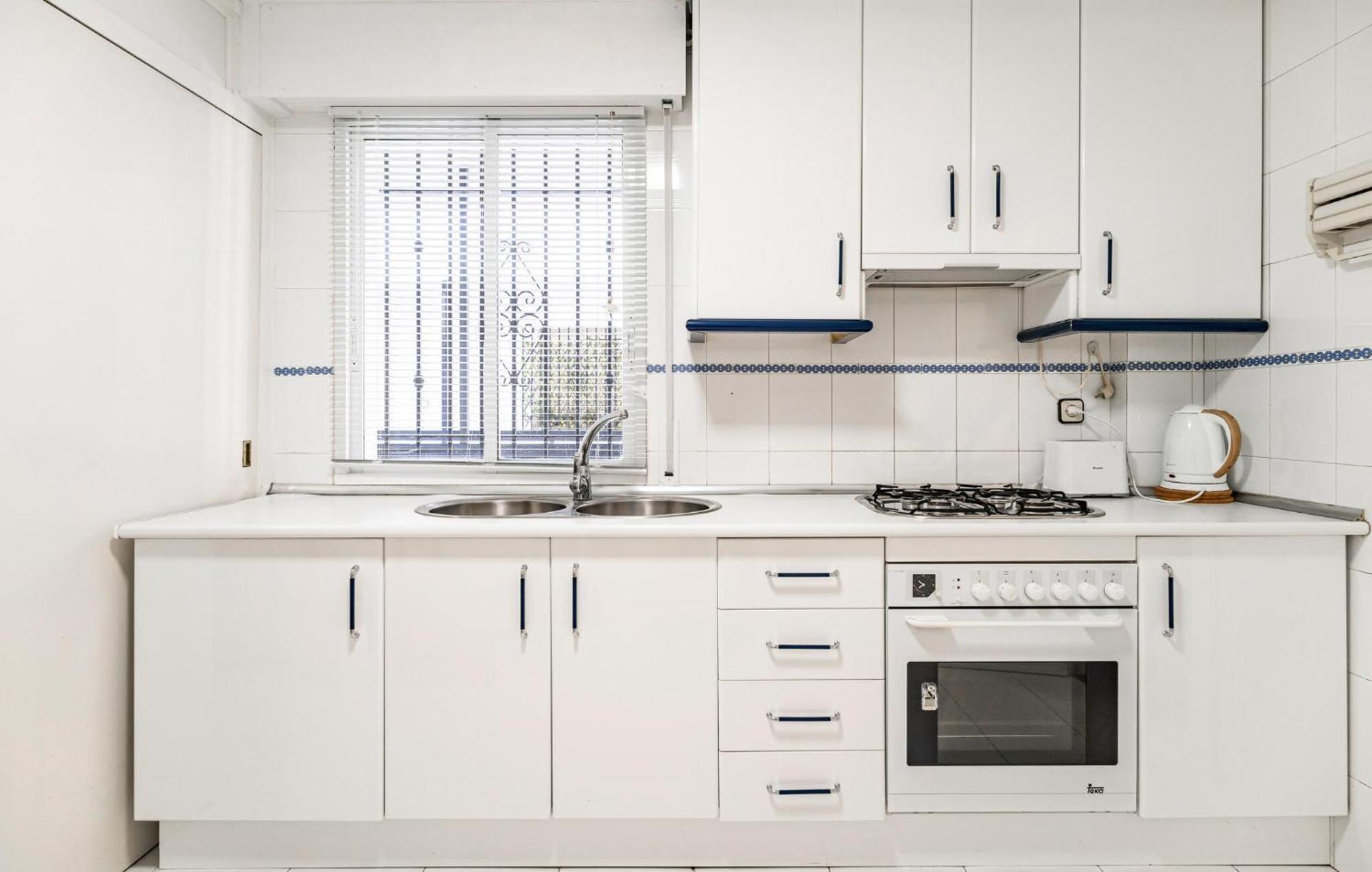 2 Bedroom Lovely In Fuengirola
