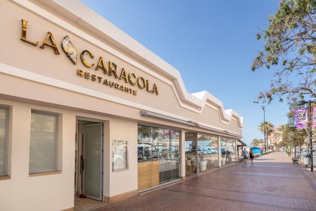 Huoneisto Beautiful 2br - 20 Meters From - In Center Fuengirola