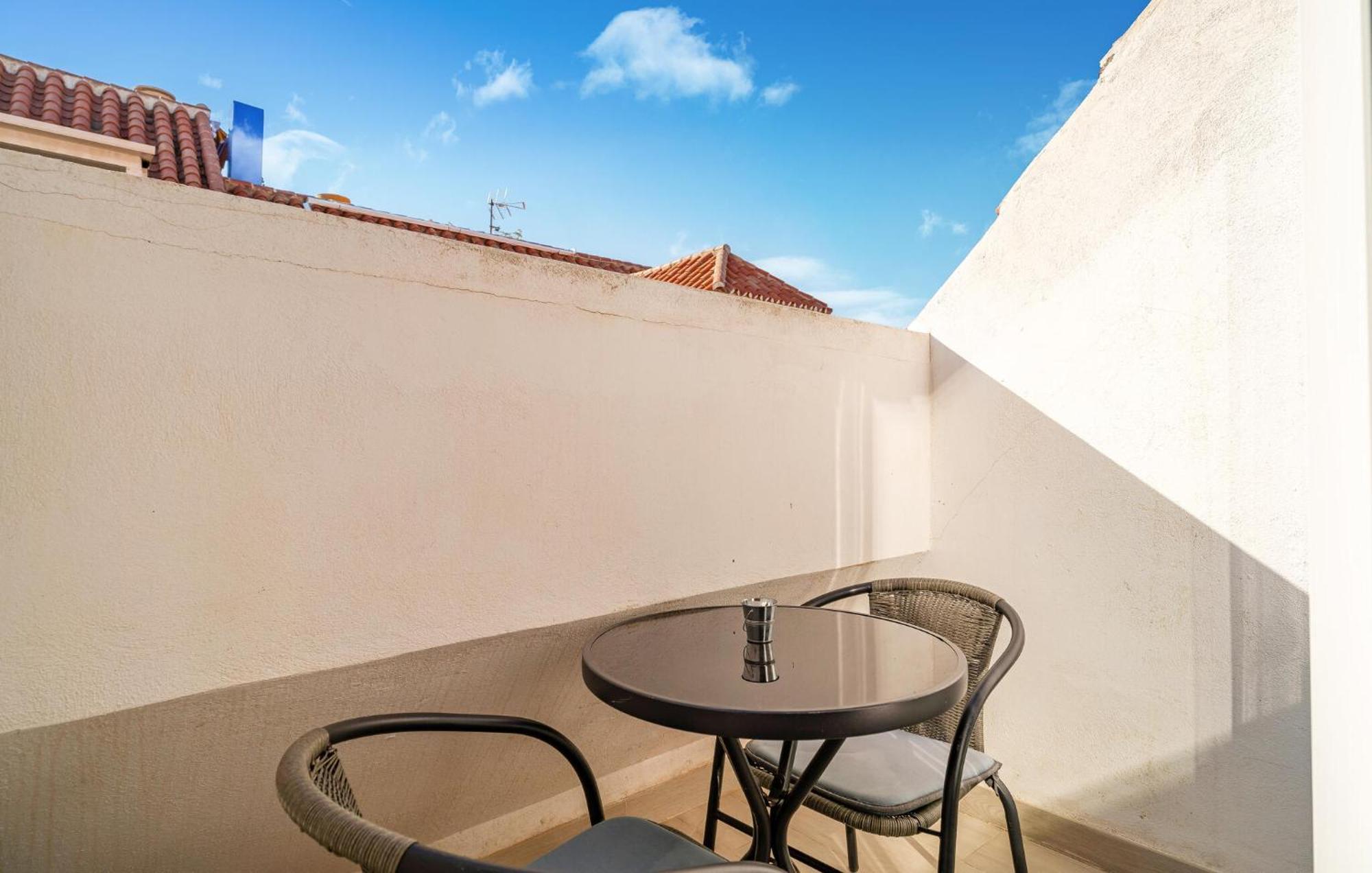 2 Bedroom Amazing In *