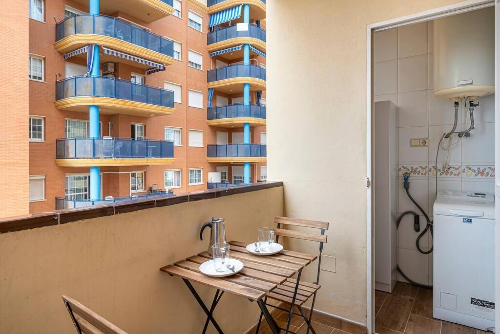 Cozy In With Views * Fuengirola