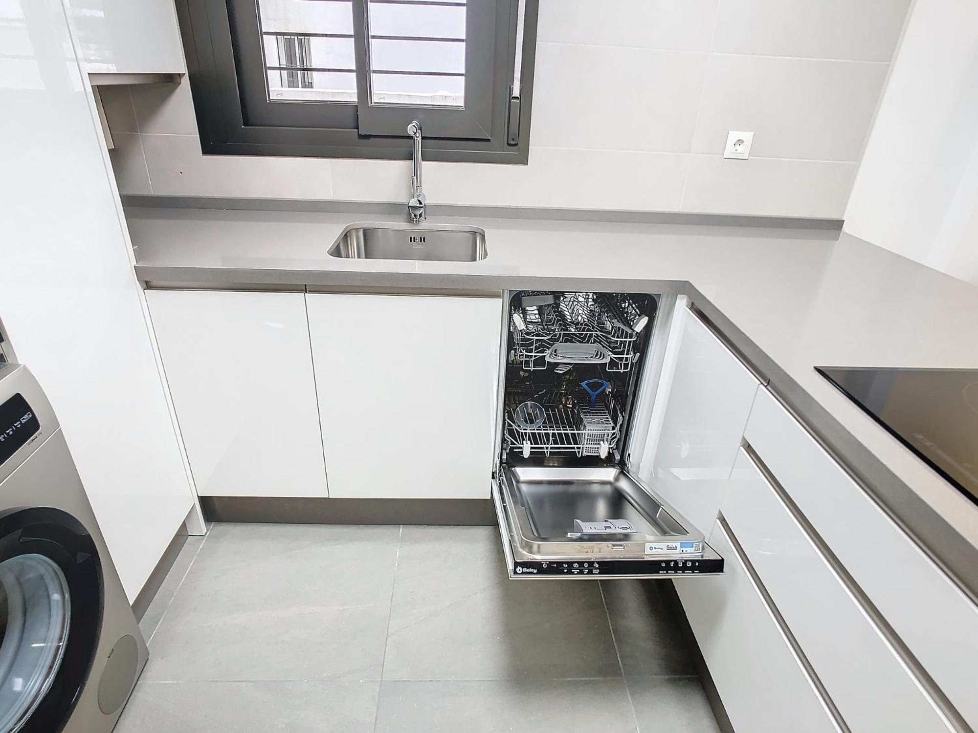 Apartamento En Playa De Los Boliches *