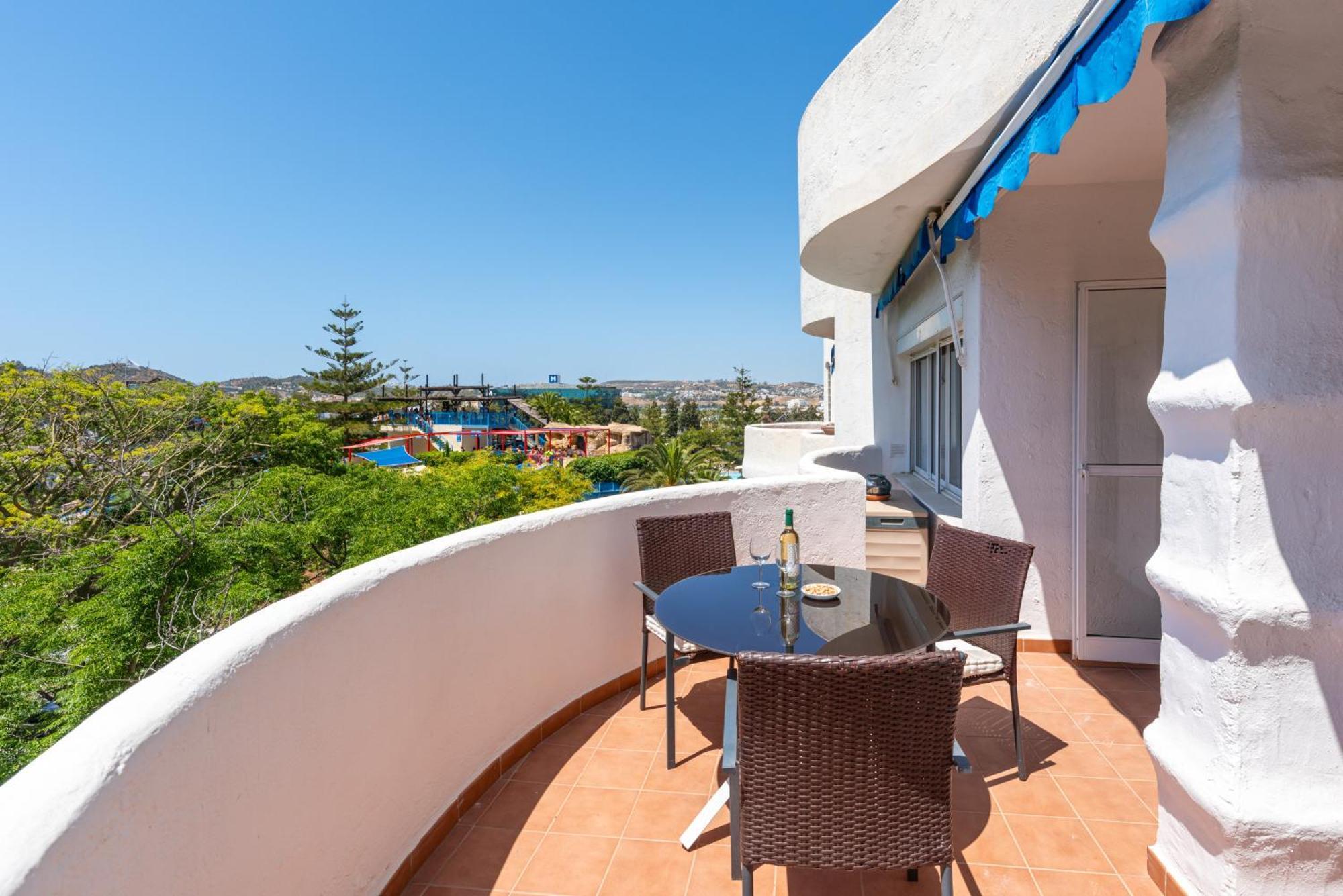Aquamijas Retreat - Modern Comfort Near Aguamijas Water Park Apartamento *
