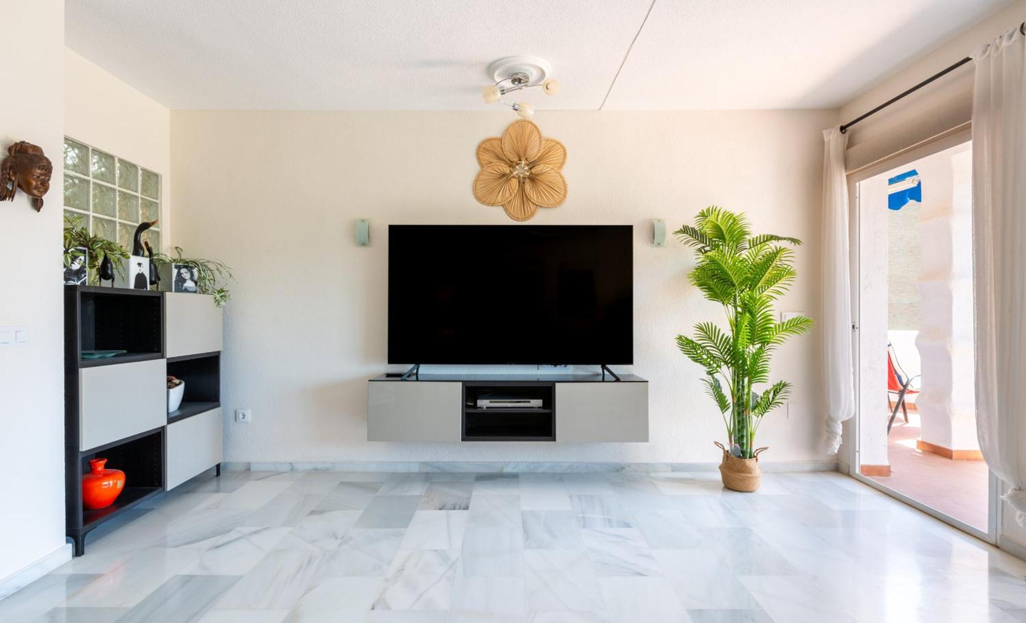 Aquamijas Retreat - Modern Comfort Near Aguamijas Water Park Fuengirola