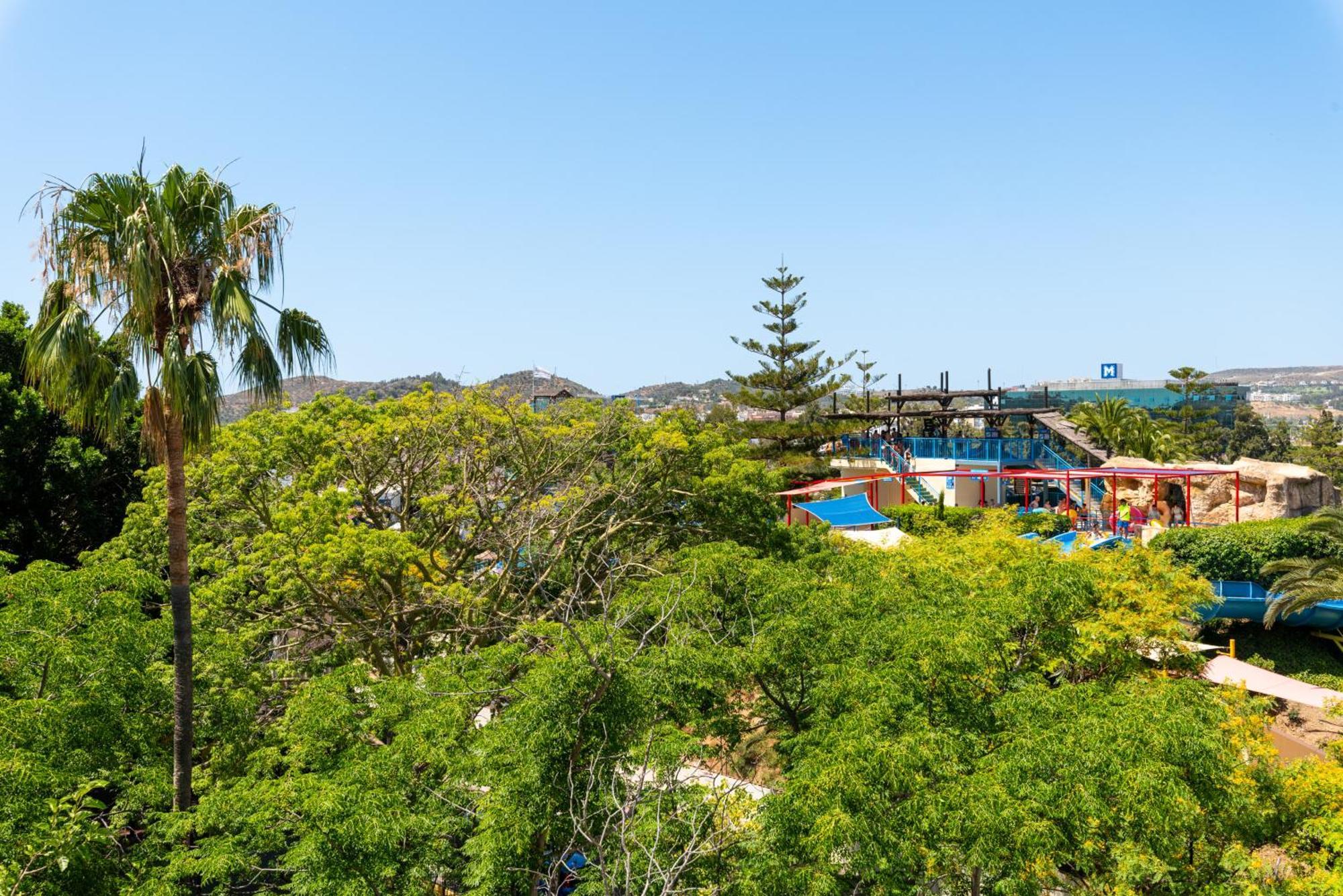 Apartamento Aquamijas Retreat - Modern Comfort Near Aguamijas Water Park