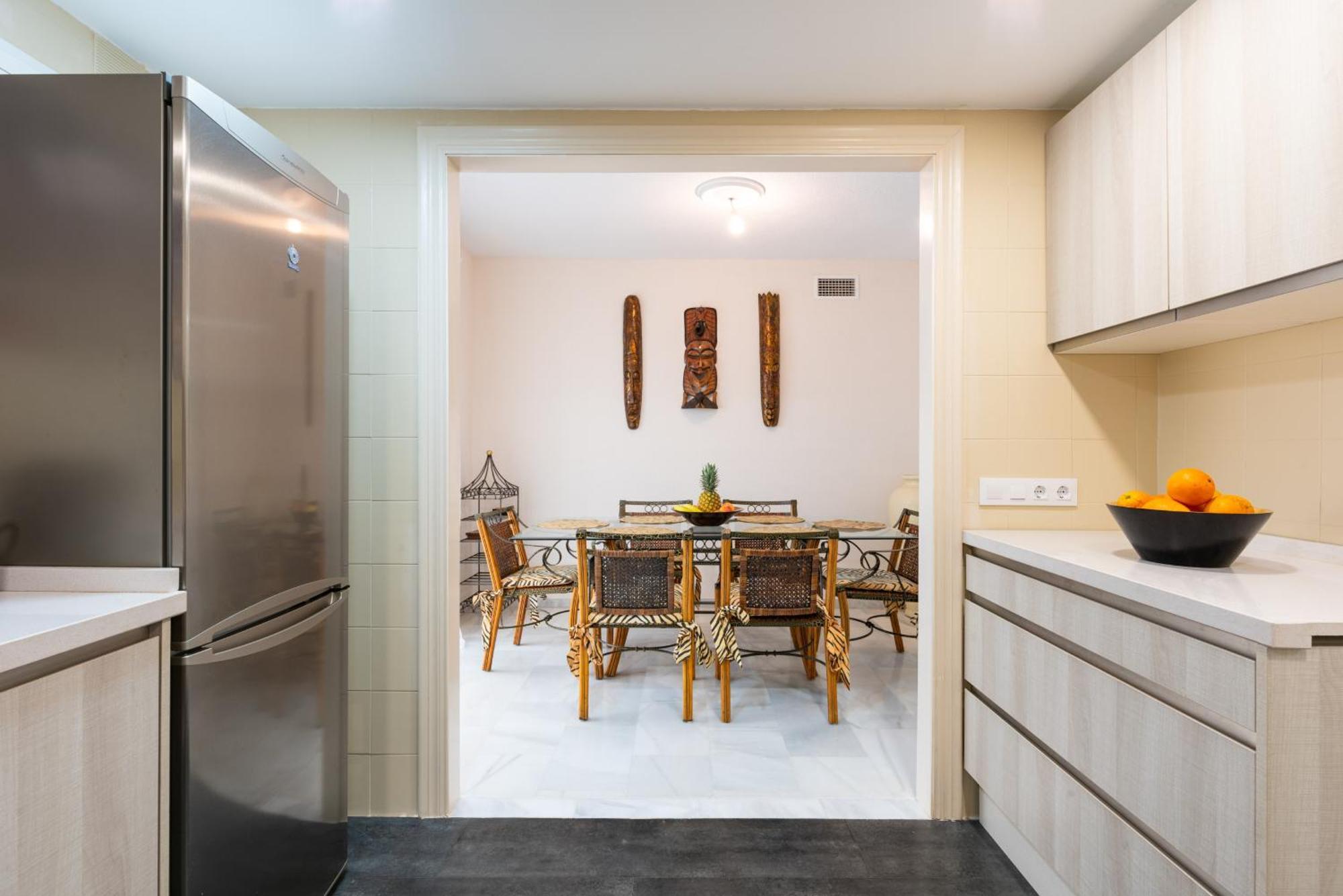 Aquamijas Retreat - Modern Comfort Near Aguamijas Water Park *