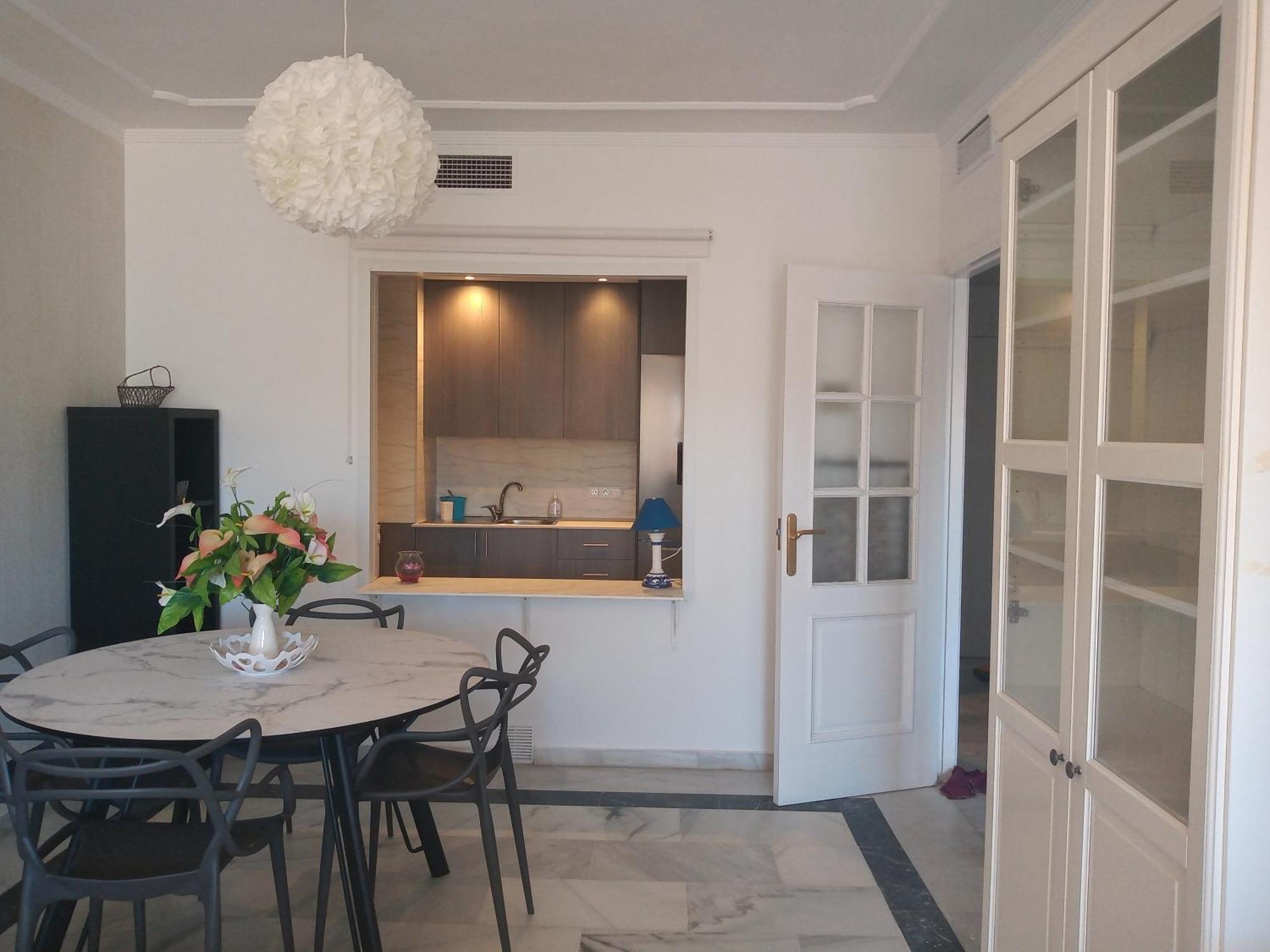 Appartement , Beach, Centre ,balcony With Seaview, For 4 Persons