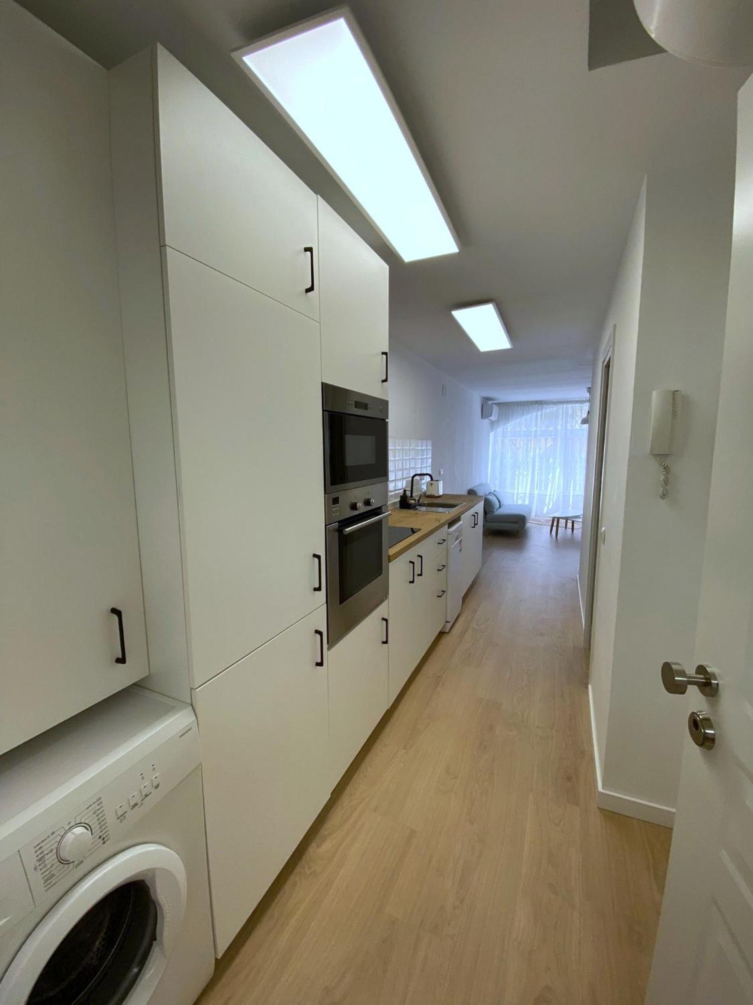 Apartamento Precioso Con Jardin *