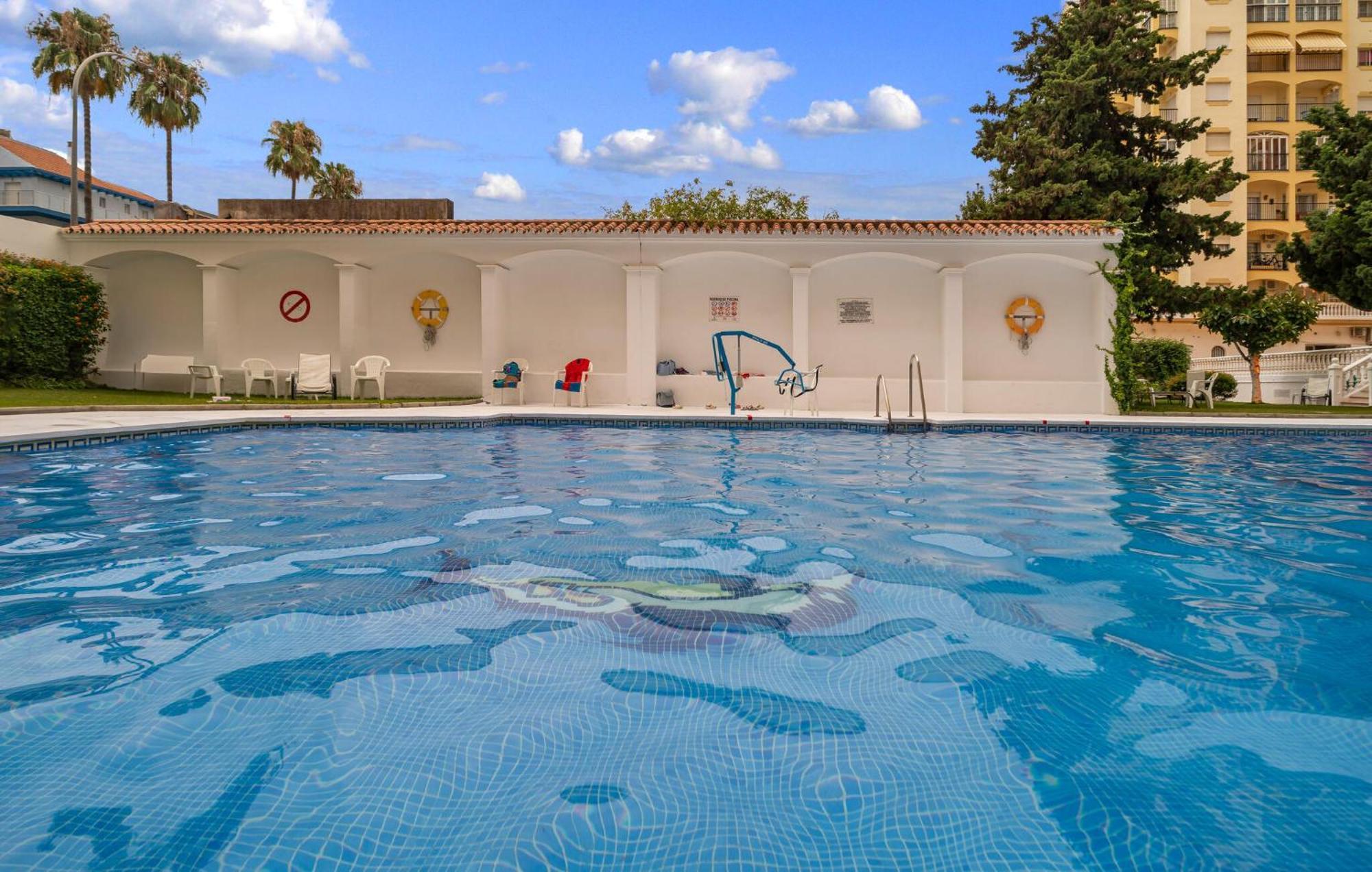 Apartment In With Wifi Fuengirola