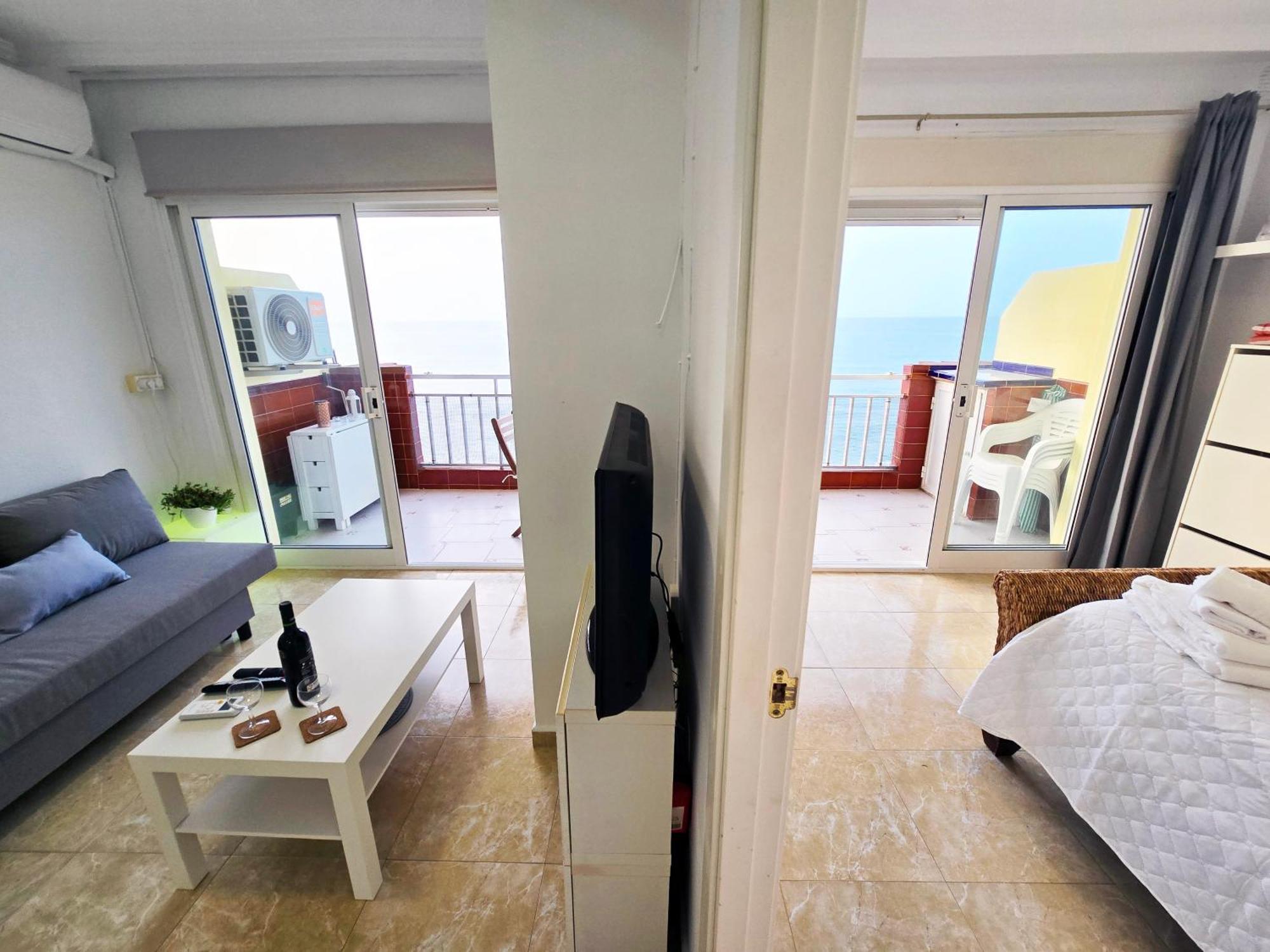 Aa Guest - Sky Center Beachfront Sea Views Eco Apartment Fuengirola