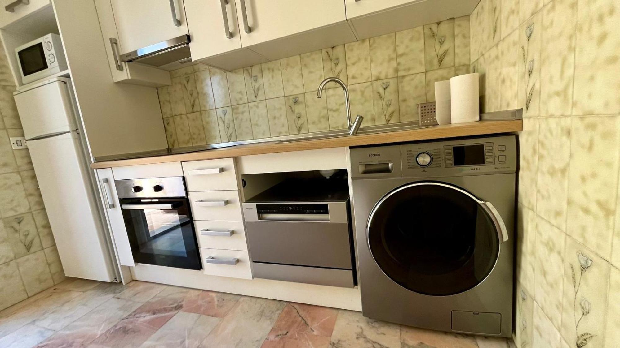 Apartment Atico En Yate Iv, Primera Linea Playa Fuengirola
