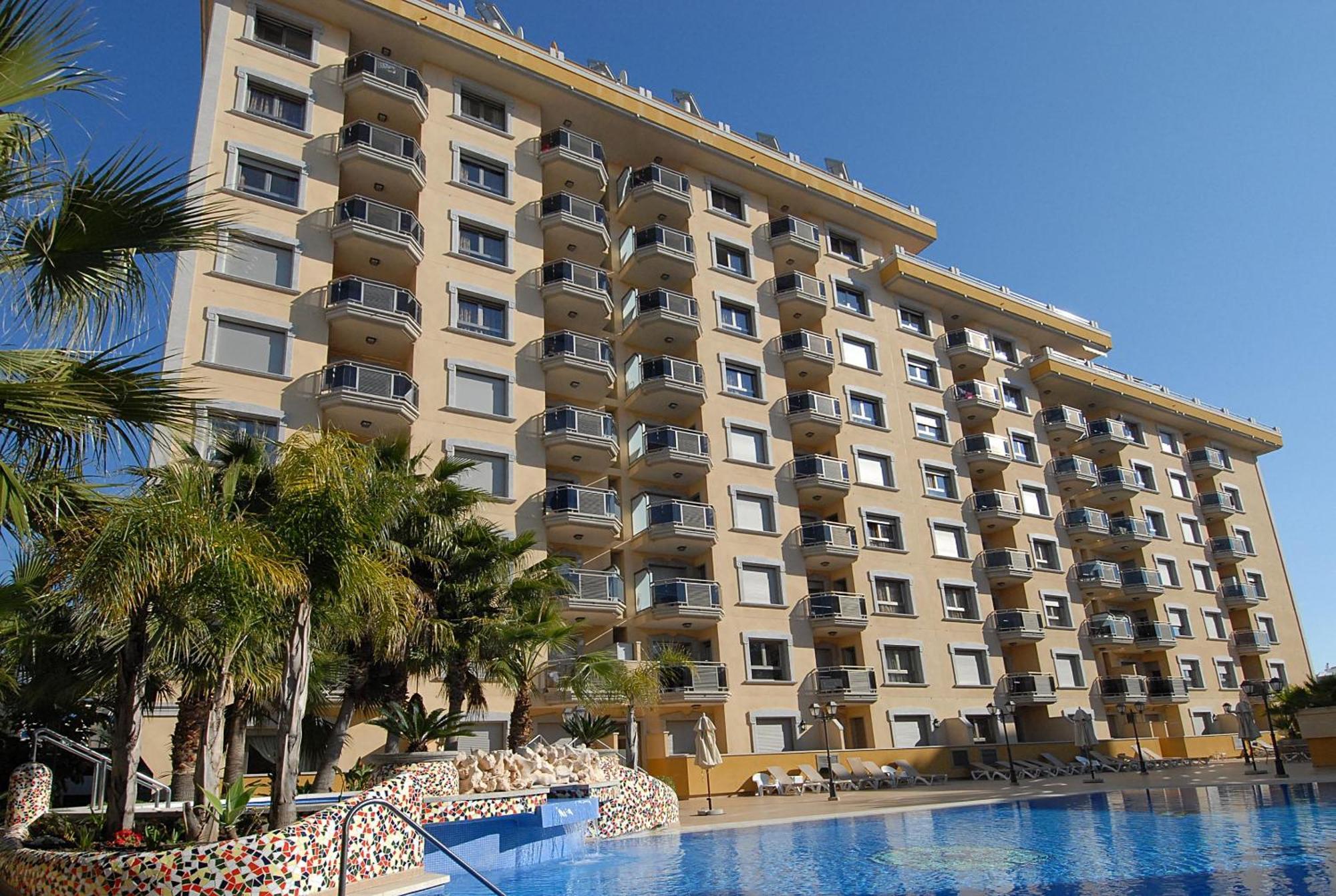 Mediterraneo Real And Pool * Fuengirola