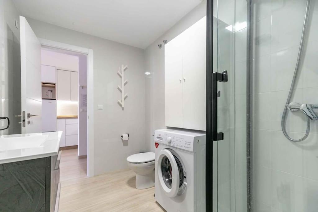 118 - Modern Beachfront Apartment Fuengirola