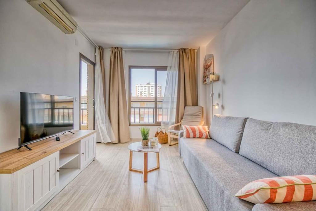 118 - Modern Beachfront * Fuengirola