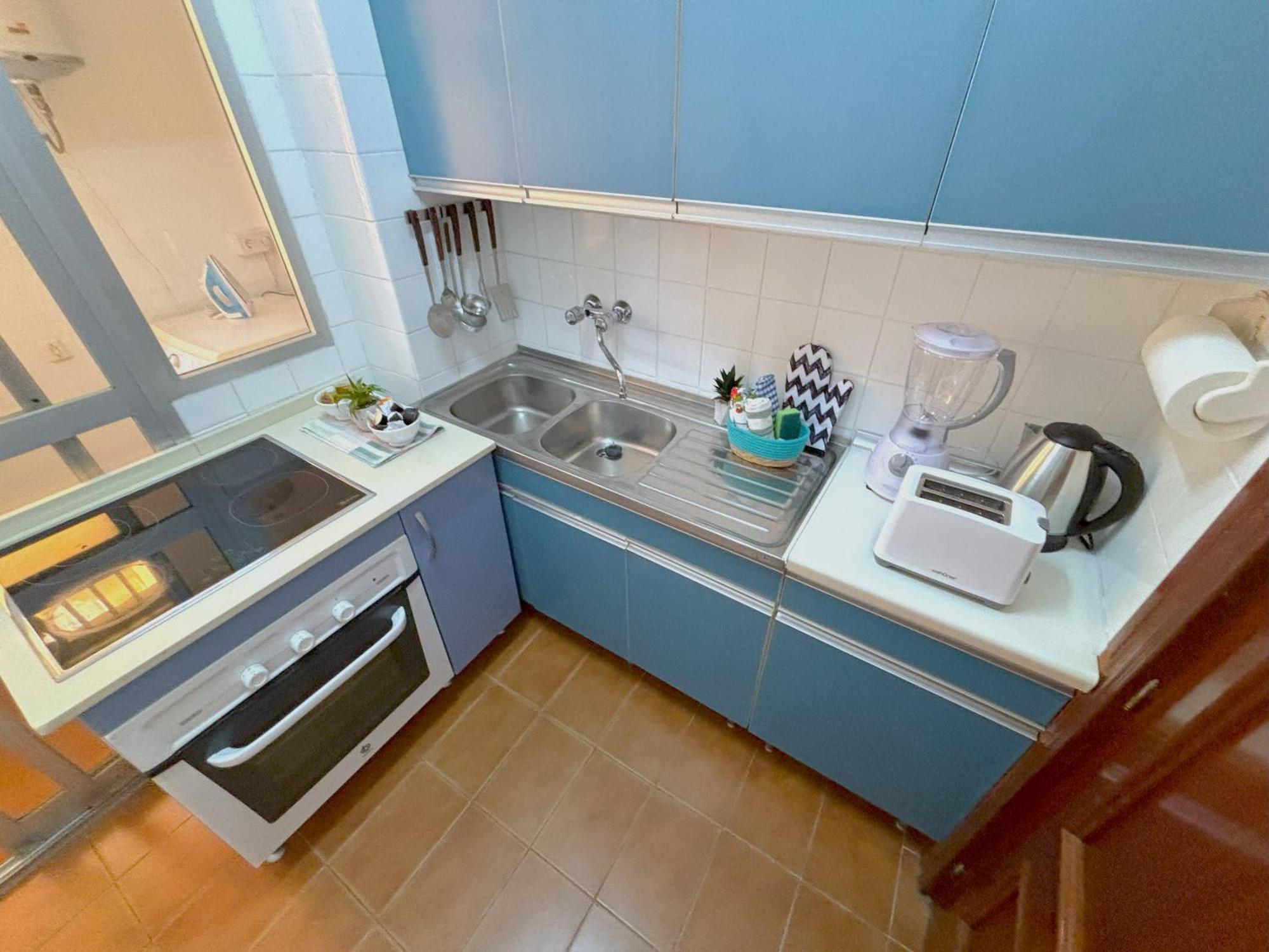 Apartment Evans Realty Az Centro & Playa & Tren