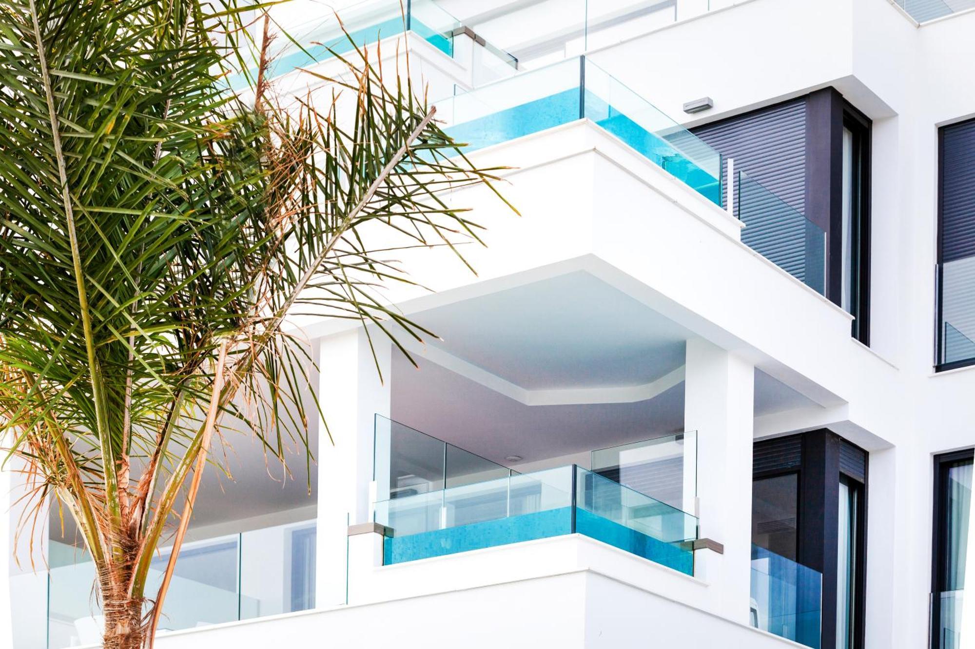 Seaview With Private Pool Aparthotel *