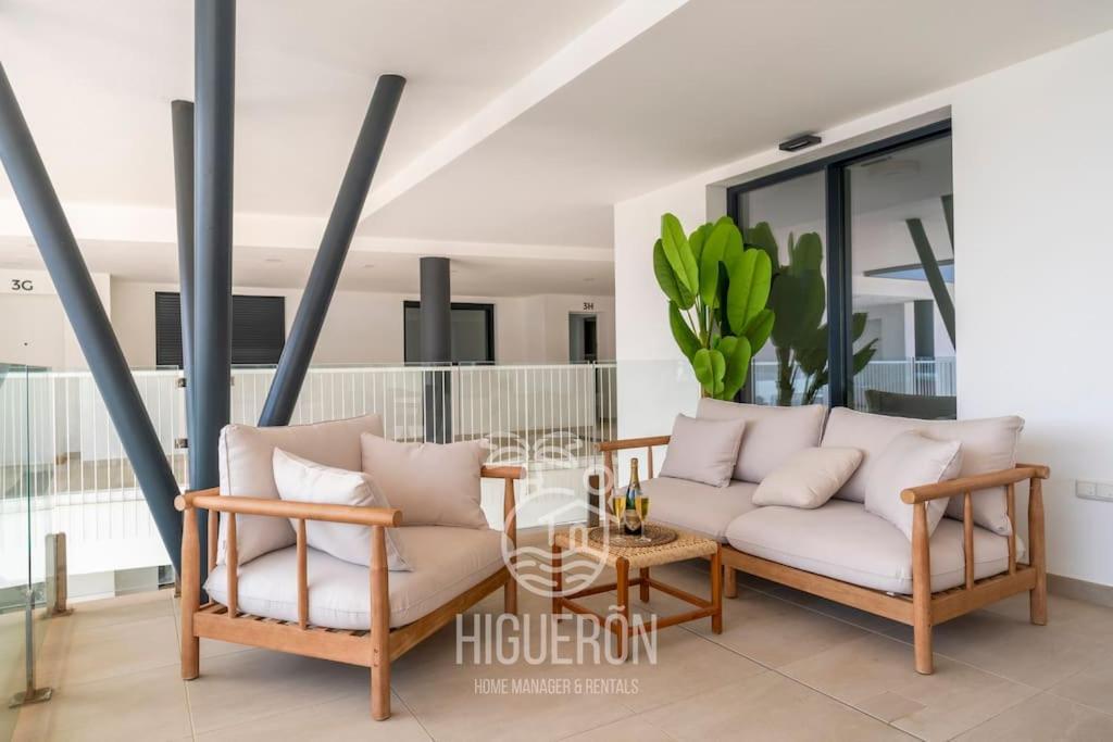 Higueronrentals Camina A La Playa Apartamento *