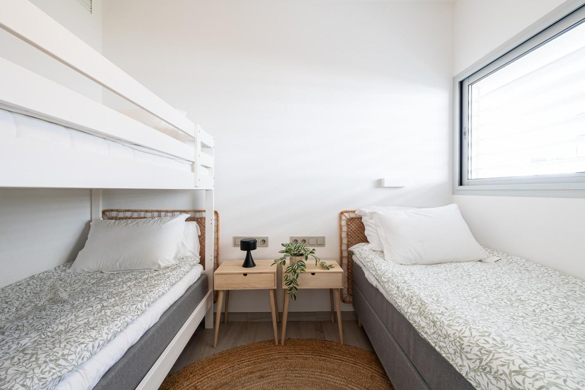 Apartment Higueron Med Essence *
