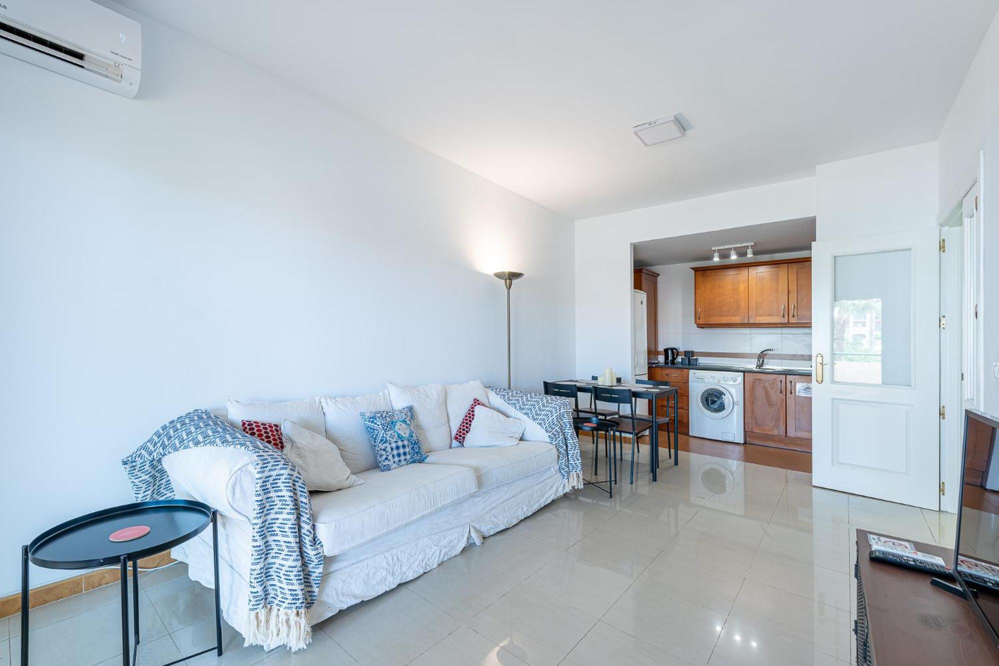 Beautiful 2 Bed Pacos
