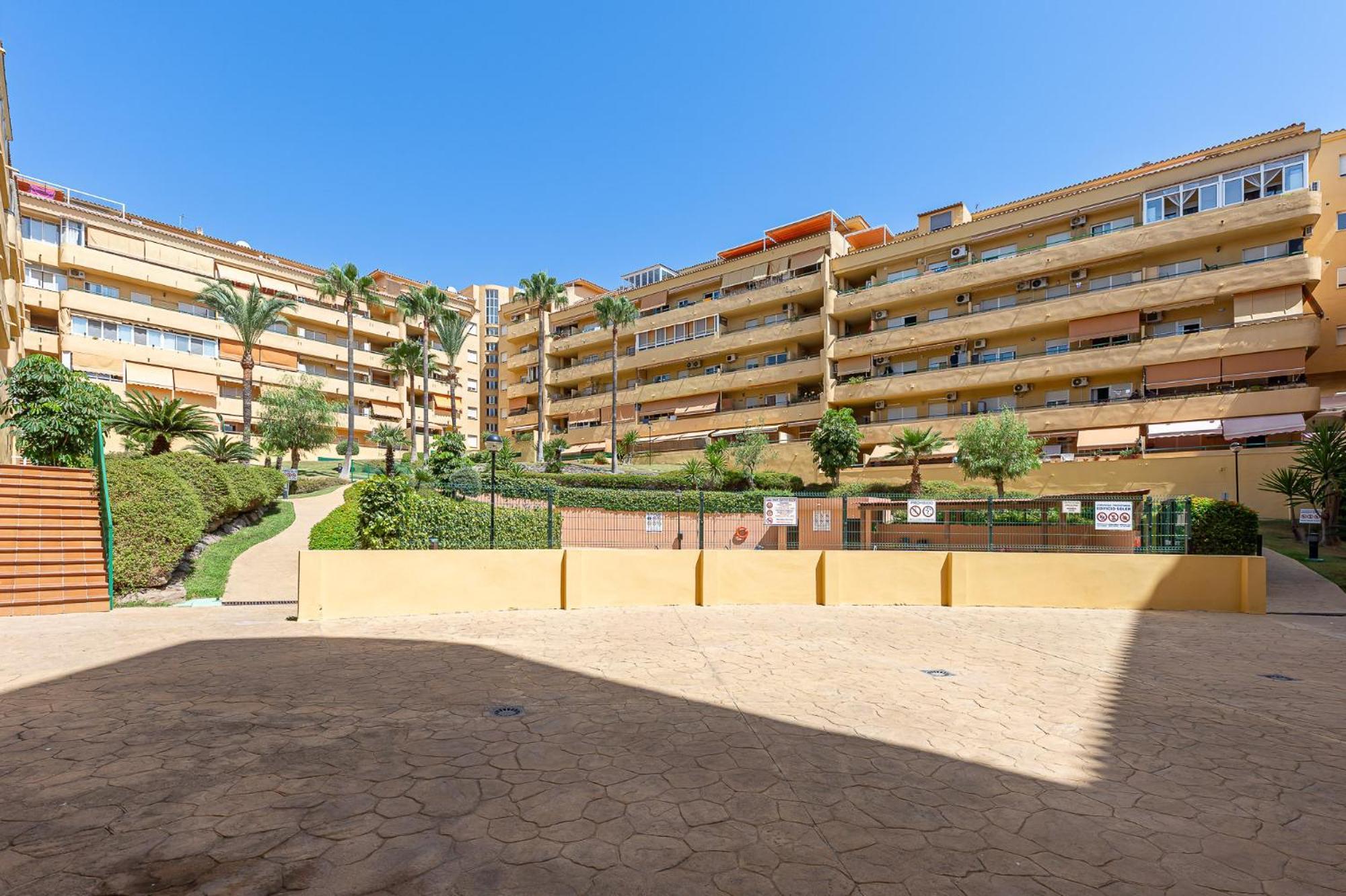 Beautiful 2 Bed Pacos Appartement