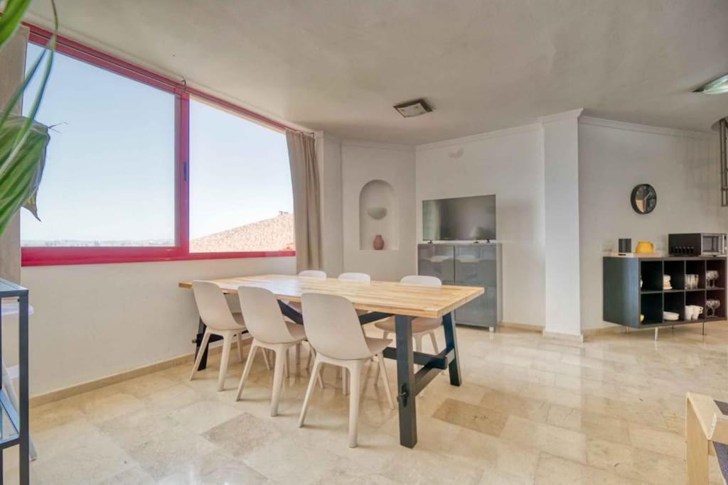 120 - Cozy Duplex Penthouse With Panoramic Views Apartment