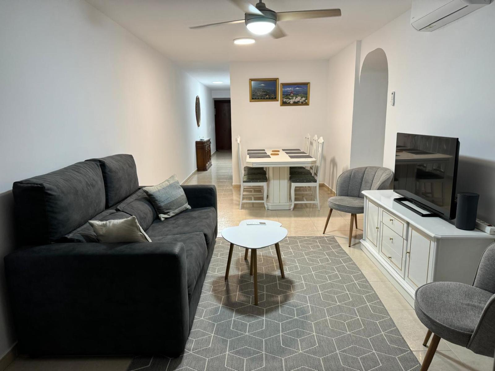 Nuevo Acapulco Fuengirola