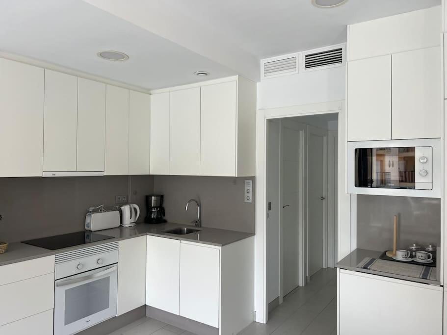 Luxury & New With Pool Ii Apartment