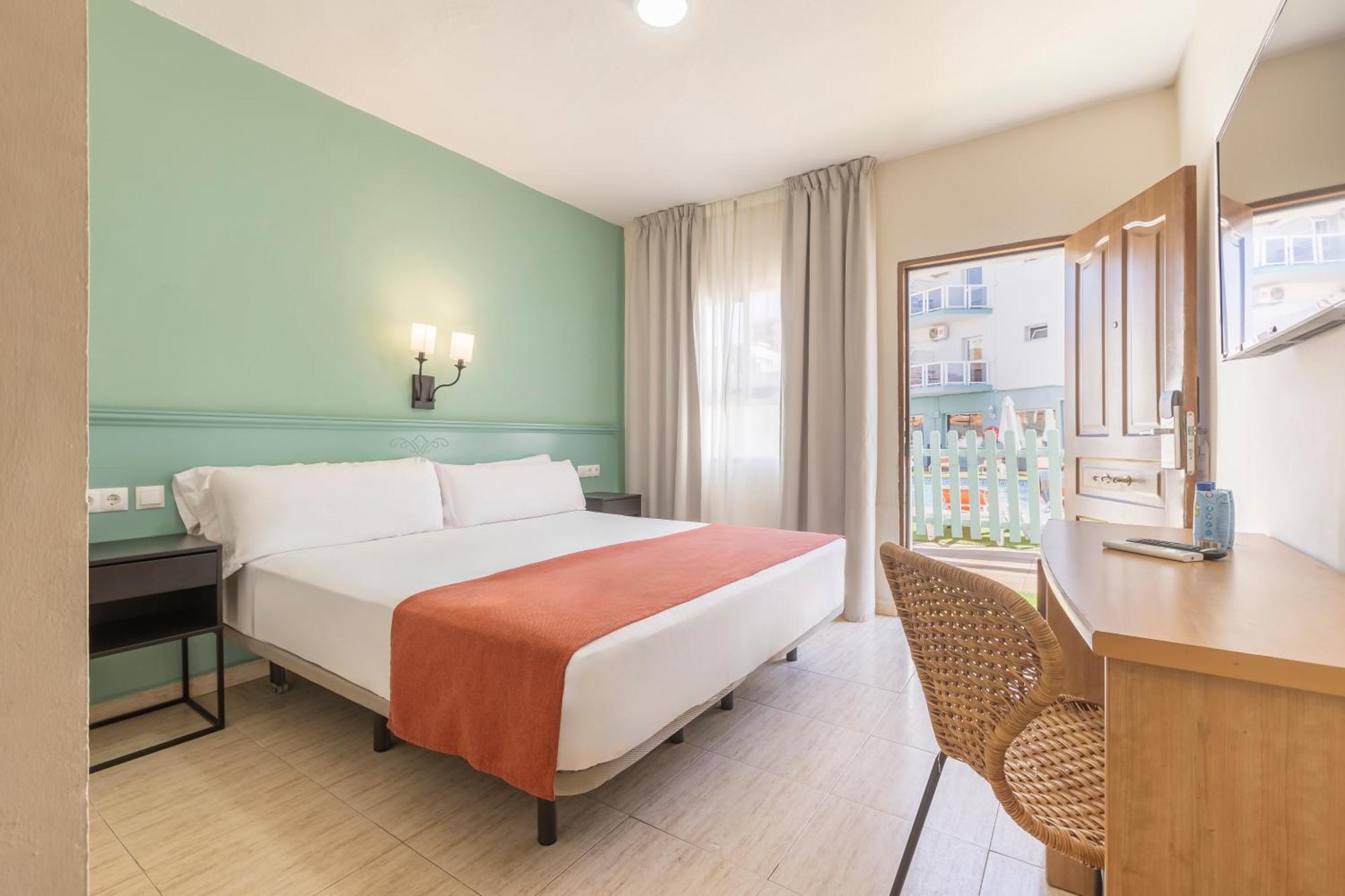 Moon Dreams Hotel 3*