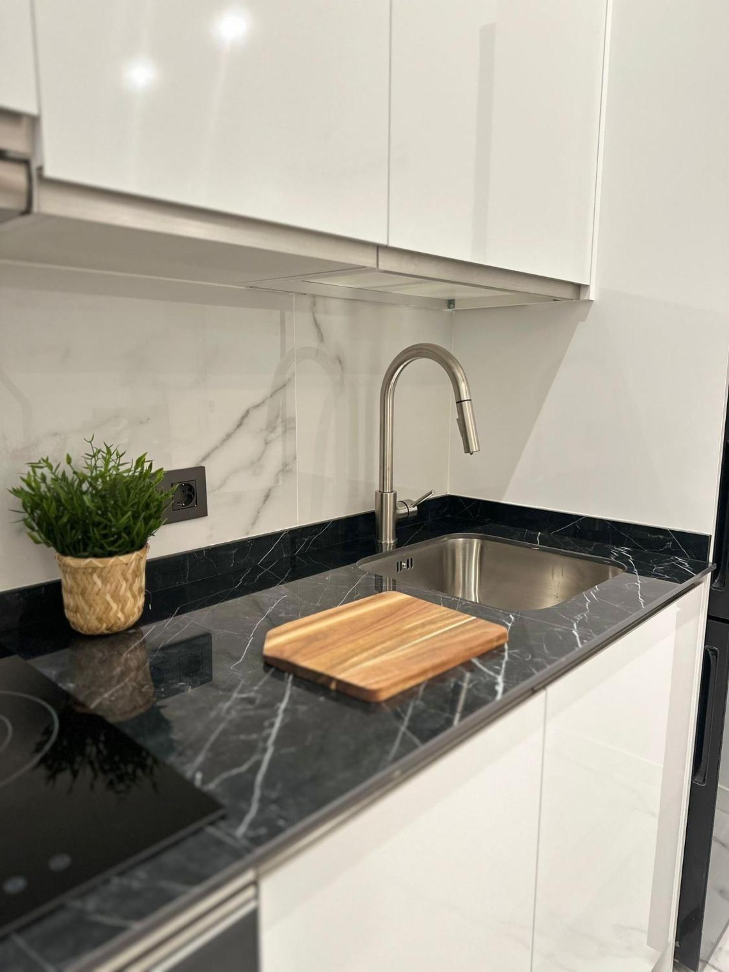 B8 Apartamento *