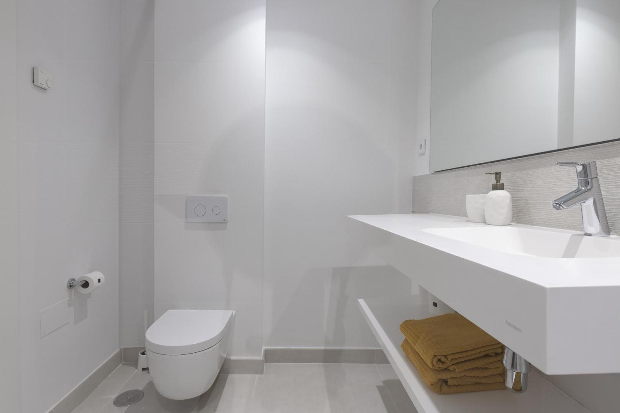 Exclusive 3-bedroom In Higueron * Fuengirola
