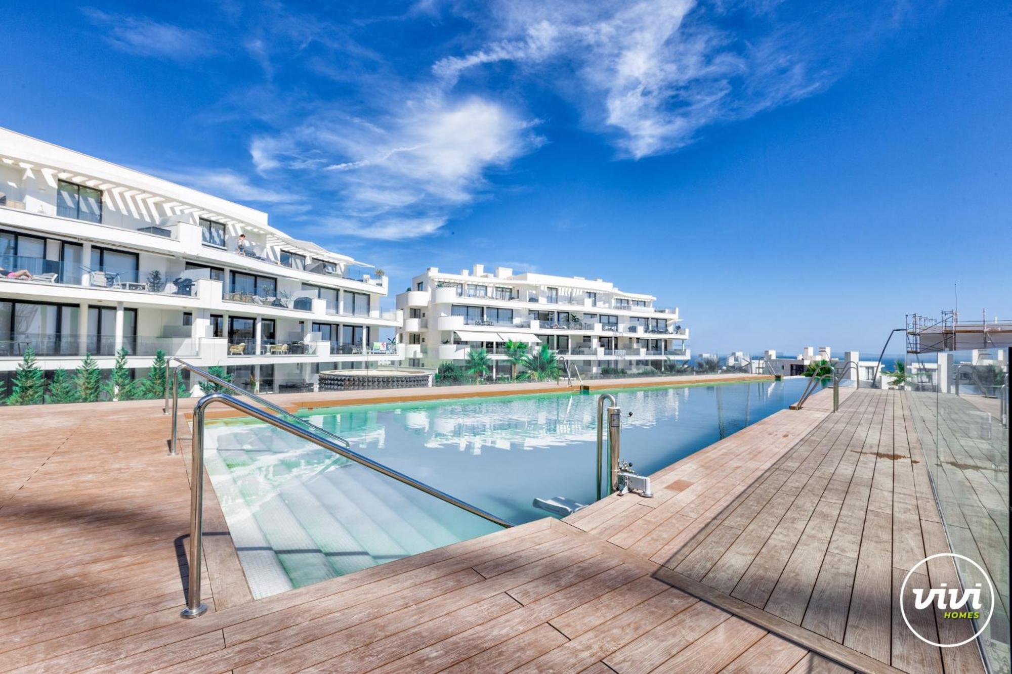 Vivi Homes - Apollo Luxury, Pool, Gym & Apartment Fuengirola