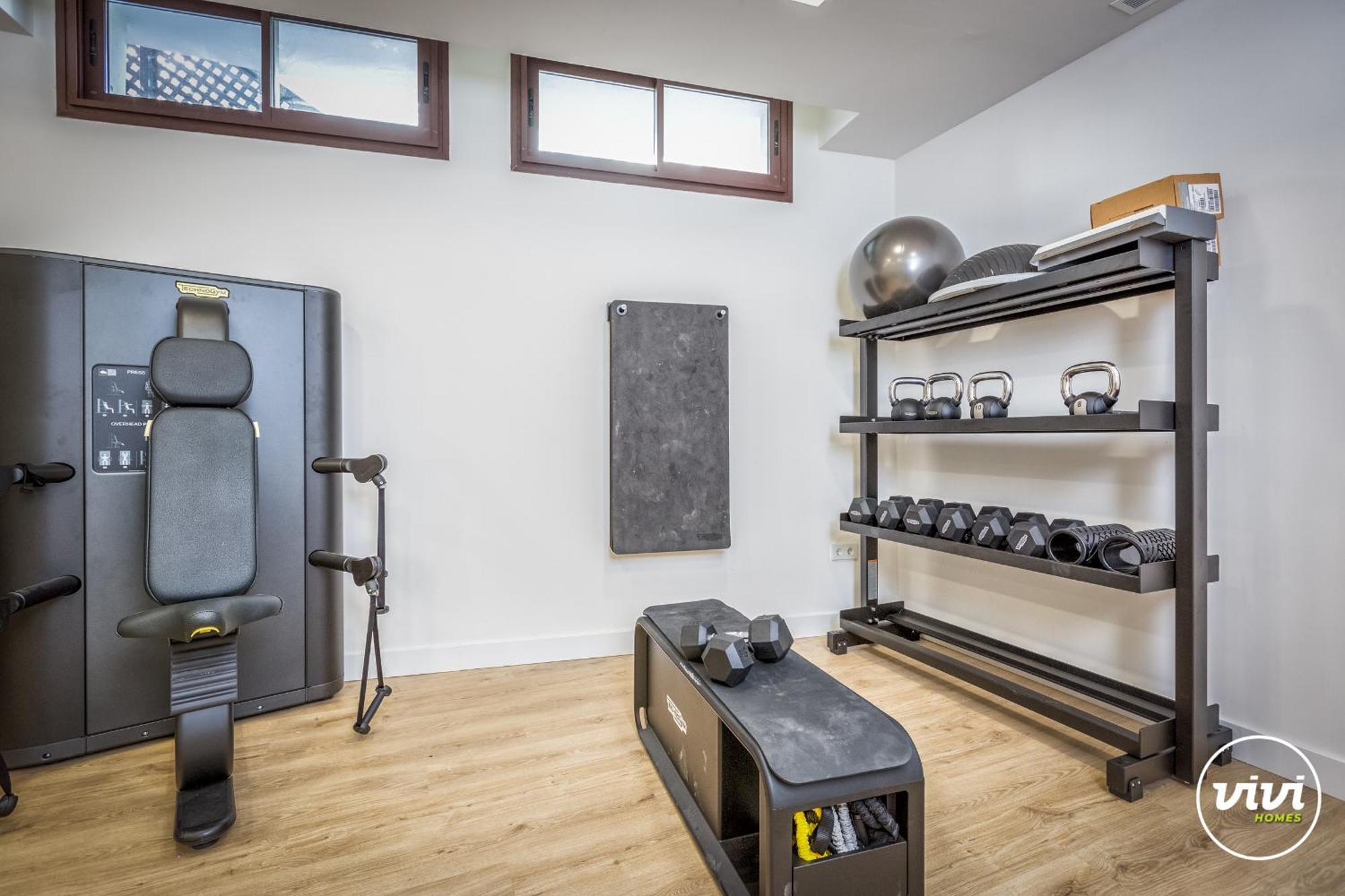 Apartment Vivi Homes - Apollo Luxury, Pool, Gym &