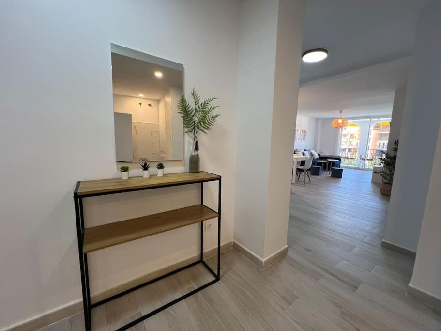 Elegante Y Luminoso De Playa Apartment Fuengirola