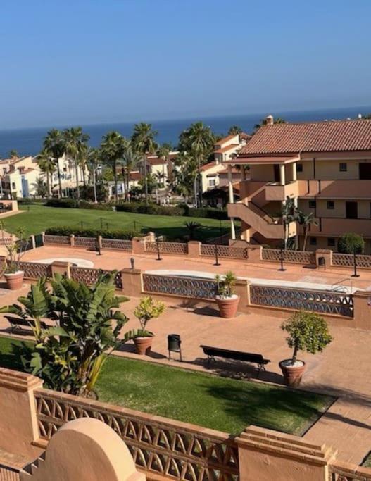 Apartment Penthouse Safari, Piscine, Terrasse Et Vue Sur Fuengirola