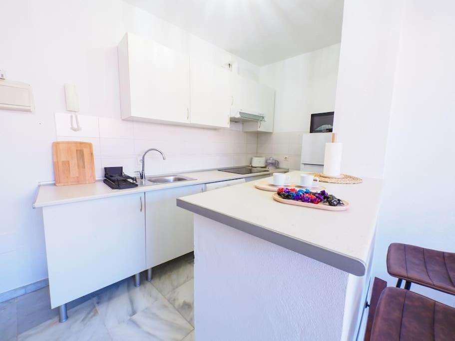Centrico A 130 Metros Del Mar Calido Y Moderno * Fuengirola
