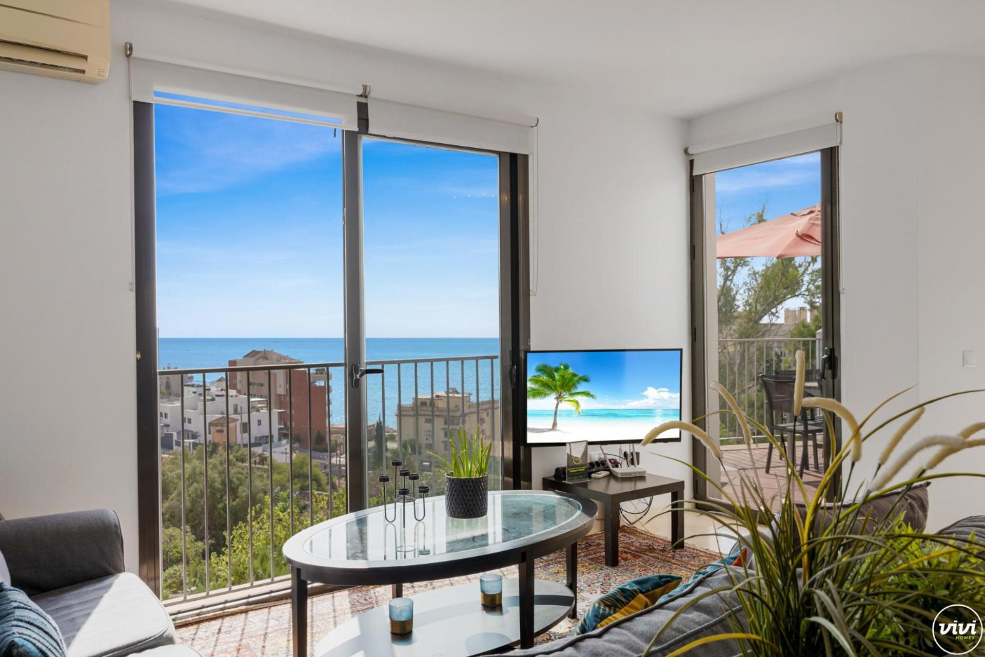 Vivi Homes - La Roca Pool, Terrace, Golf & Sea View *