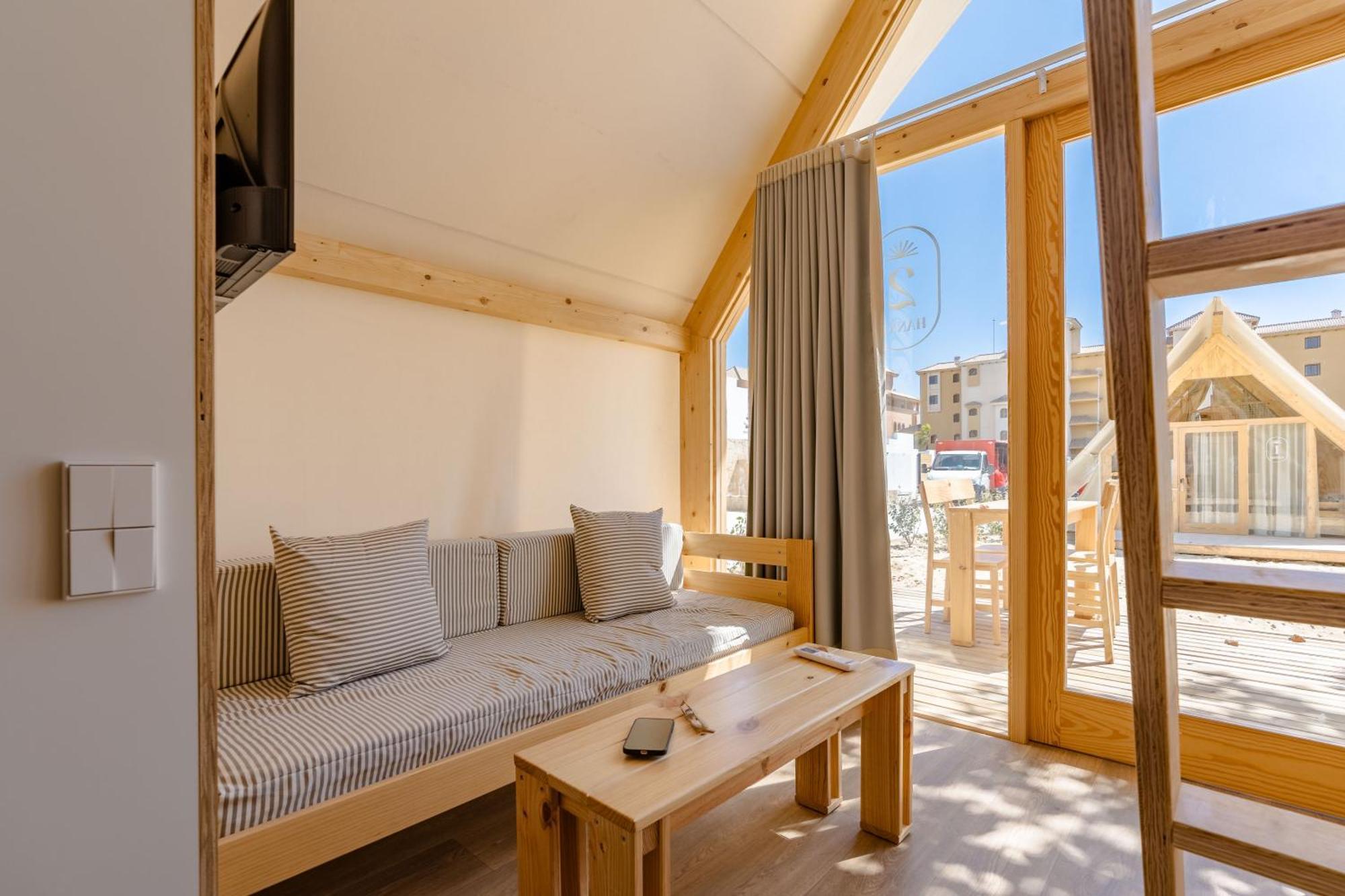 Costa Del Sol Glamping Village 4* Fuengirola