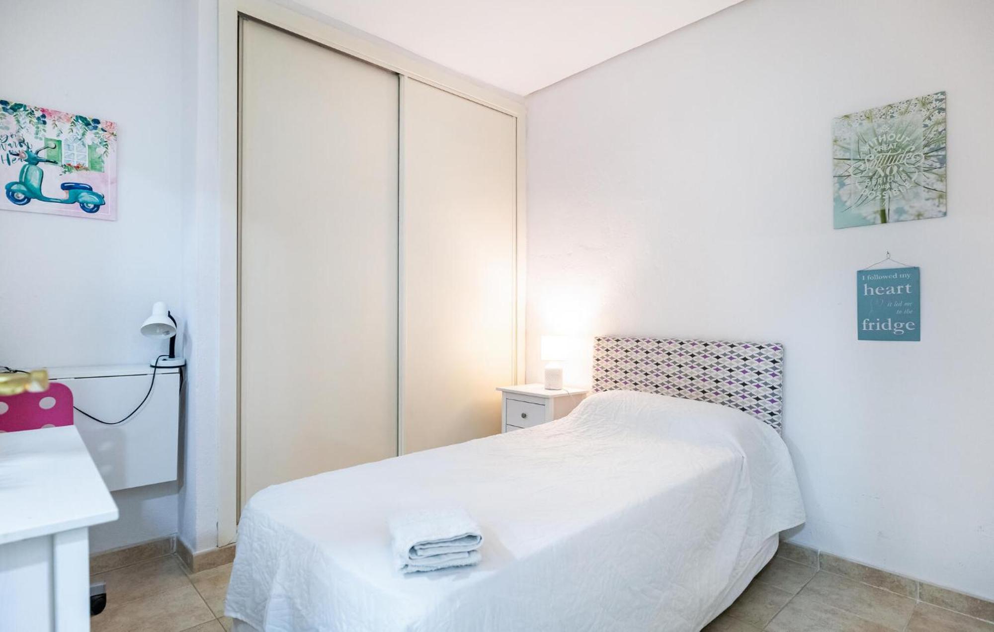 Awesome In With Kitchen Apartamento