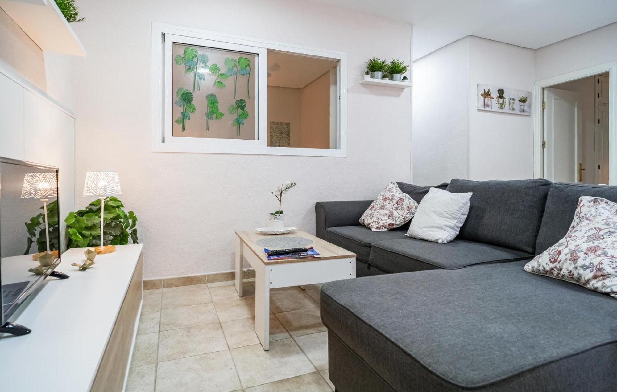 Awesome In With Kitchen Apartamento