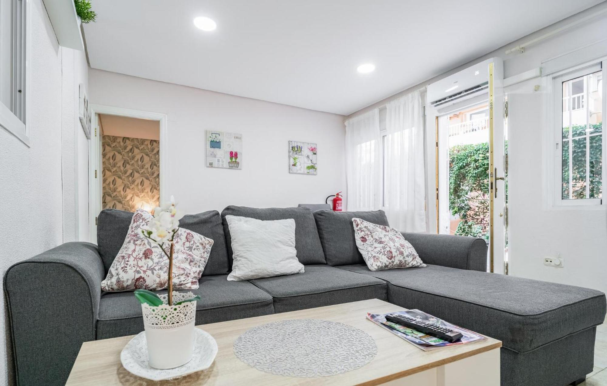 Awesome In With Kitchen Fuengirola
