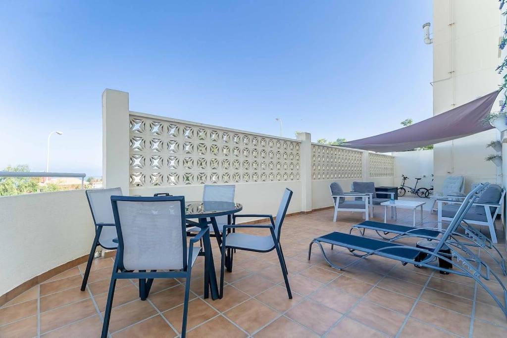 27-cozy Apartment, Spacious Terrace In Fuengirola