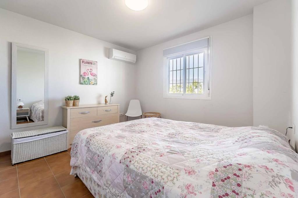 27-cozy Apartment, Spacious Terrace In Apartment Fuengirola