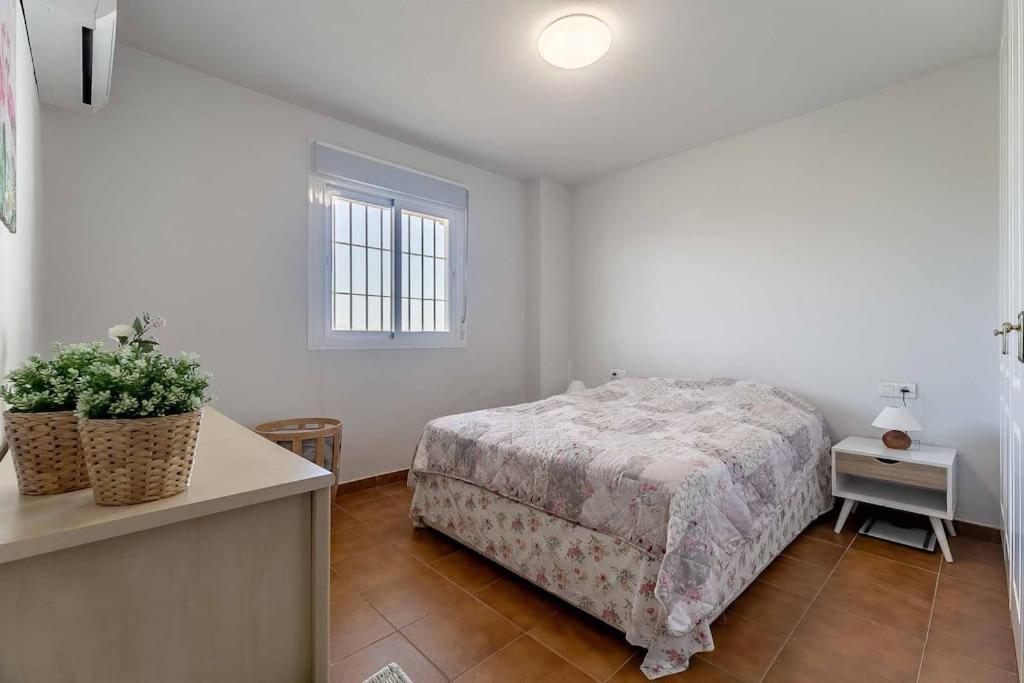 27-cozy Apartment, Spacious Terrace In * Fuengirola