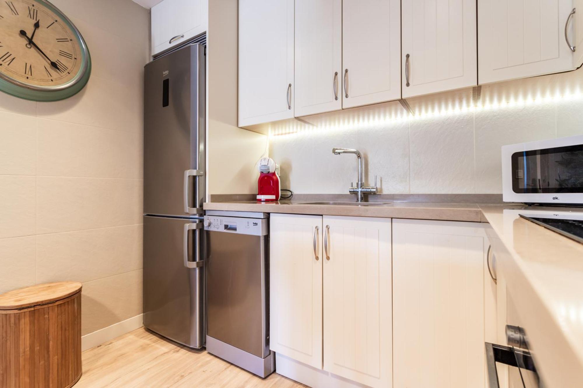 Apartment 2 Y 2 Banos, Vista Lateral Mar Sofia 2 By Sur
