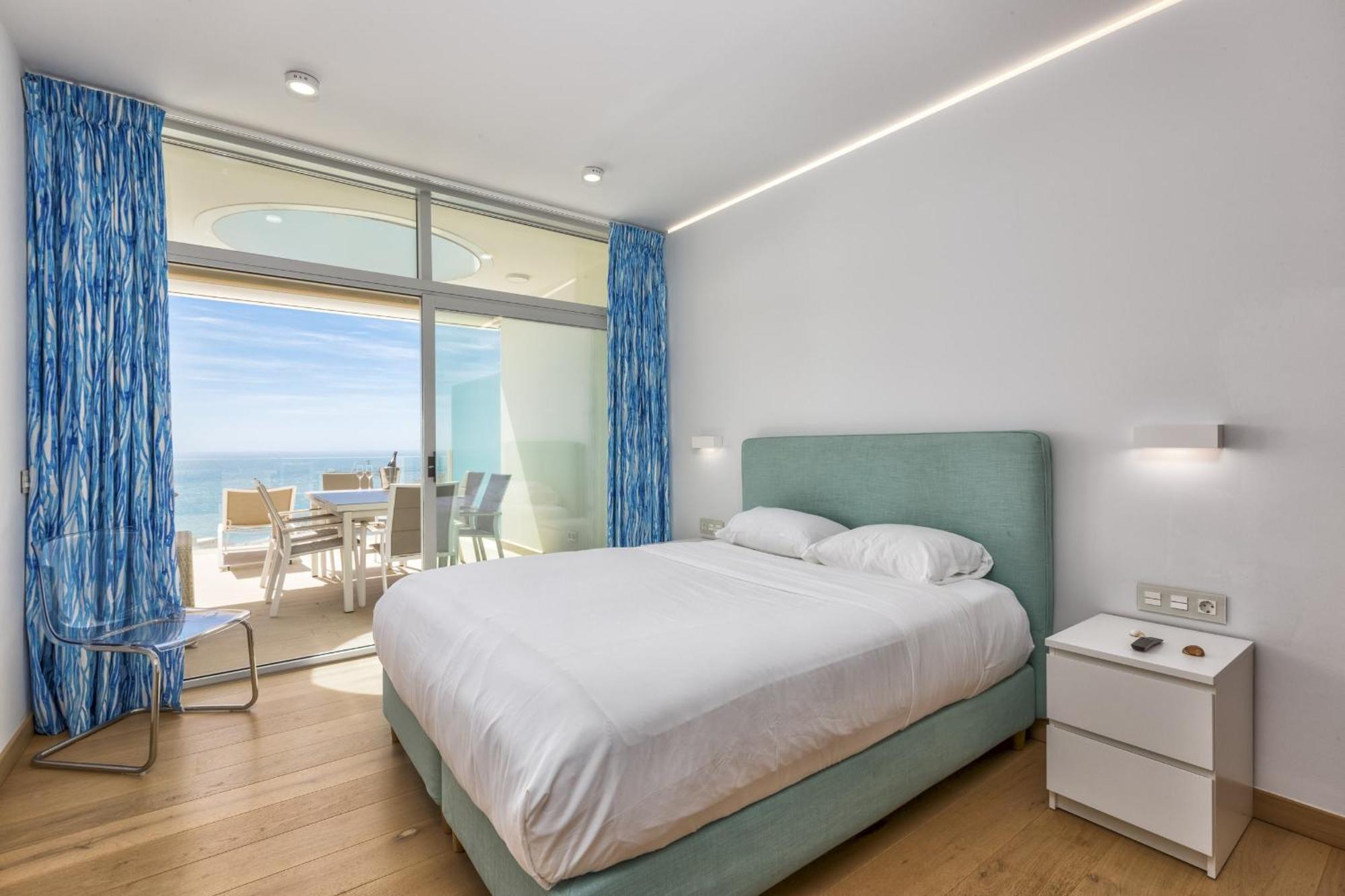 Vivi Homes - Nova Pool, Terrace & Sea View Apartamento *