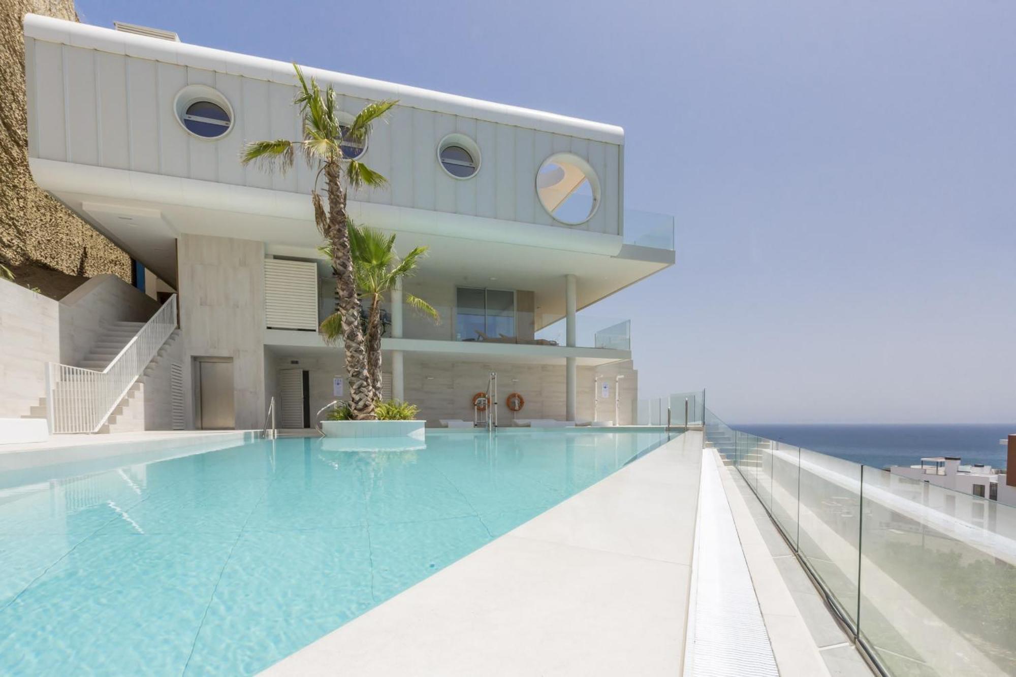 Vivi Homes - Nova Pool, Terrace & Sea View Apartamento Fuengirola