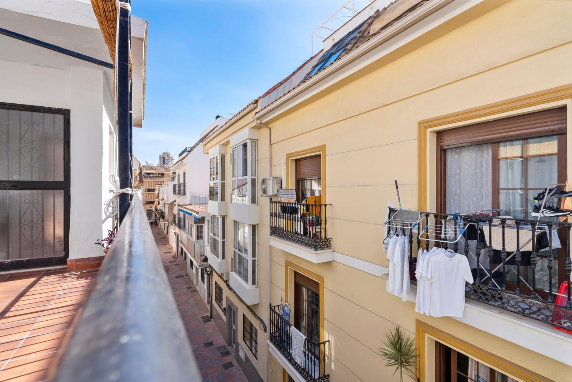 Bright Rooftop In Center By Costarentals - Ref 255 Apartment