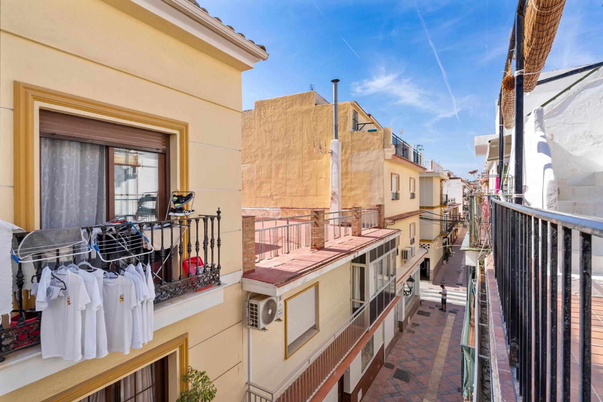 Bright Rooftop In Center By Costarentals - Ref 255 Apartment Fuengirola