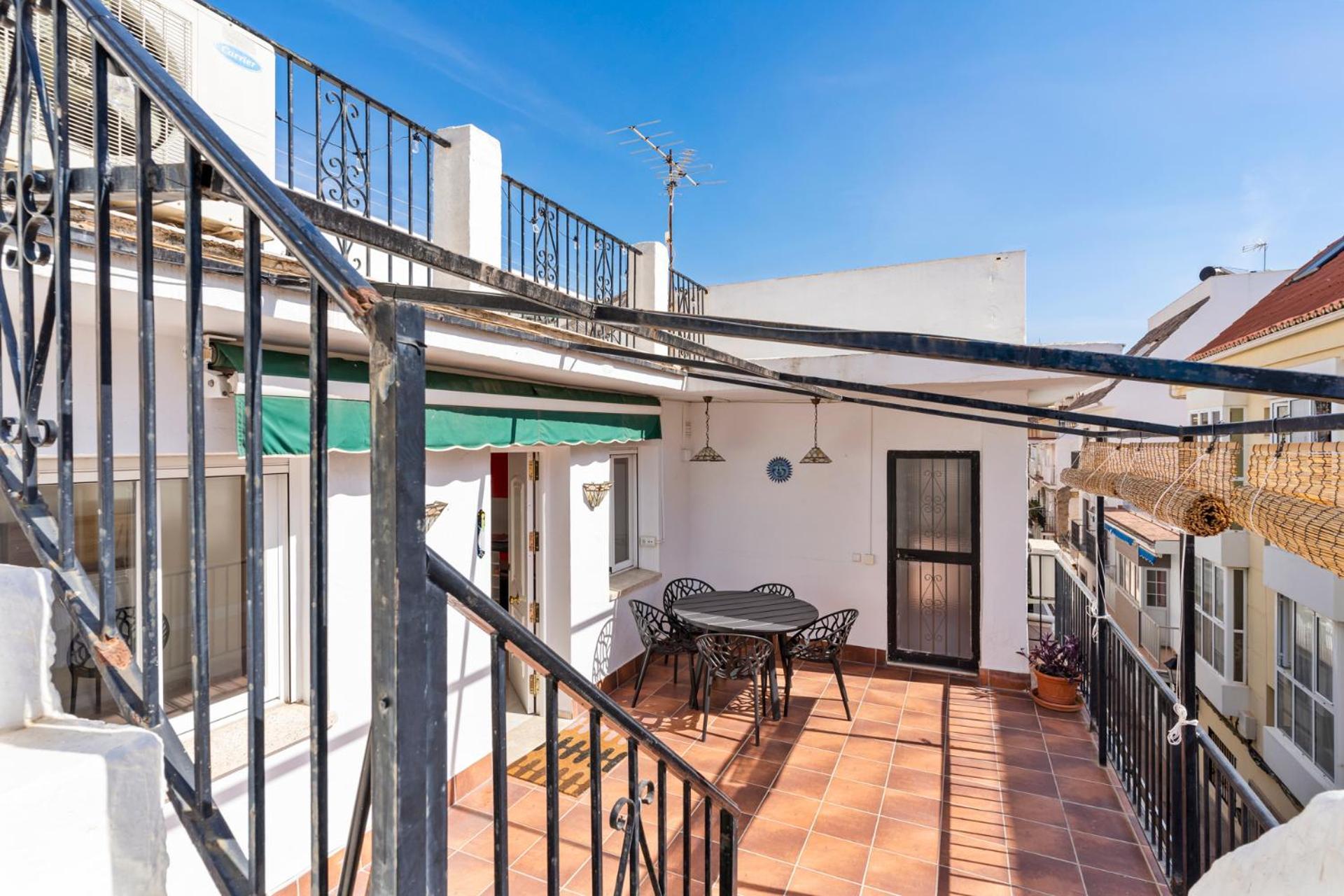 Bright Rooftop In Center By Costarentals - Ref 255 Apartment Fuengirola