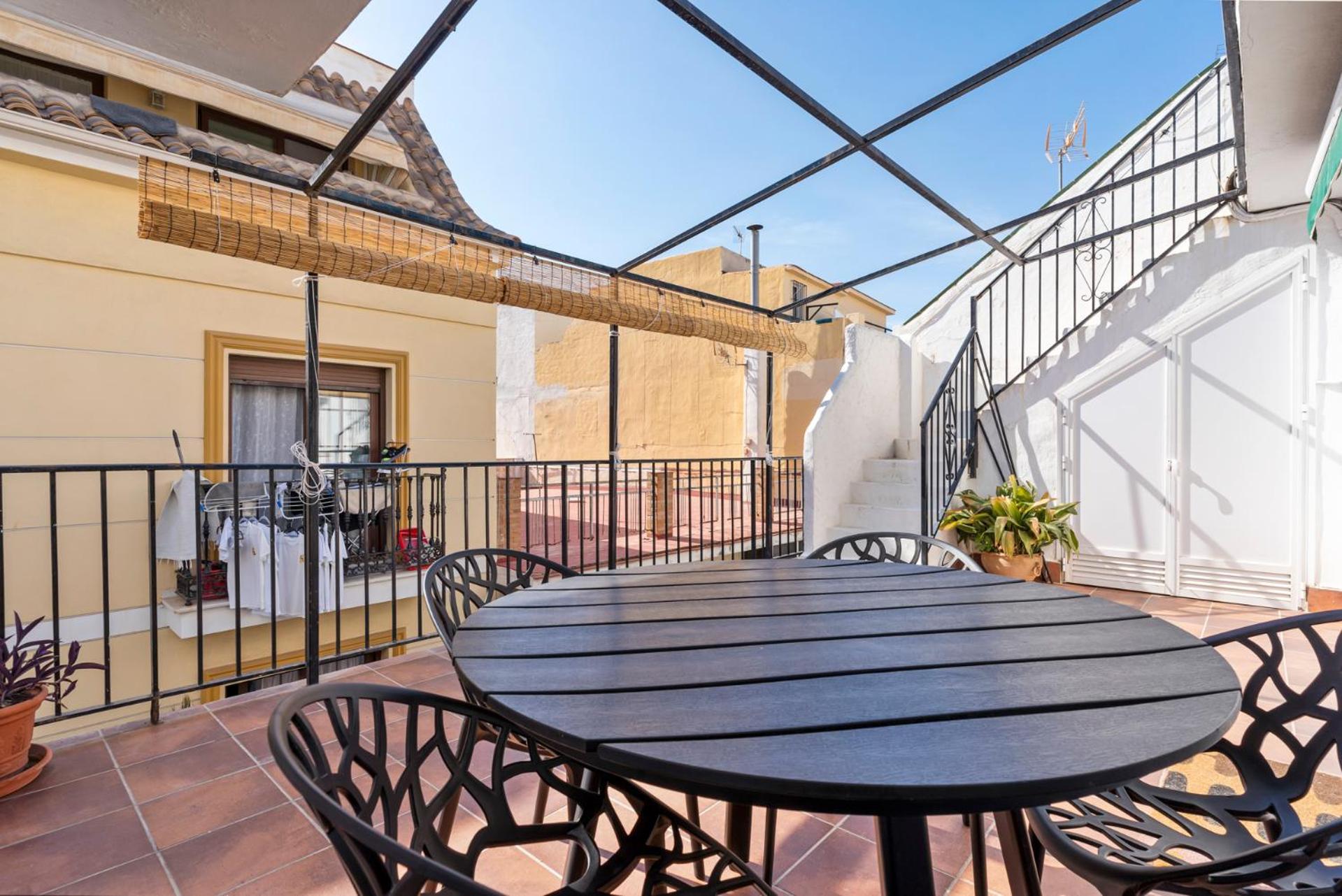 Bright Rooftop In Center By Costarentals - Ref 255 *